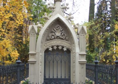 Hauptfriedhof Mainz – Familiengruft Deninger