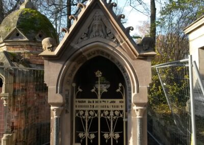 Hauptfriedhof Mainz – Familiengruft Reuter-Riffel